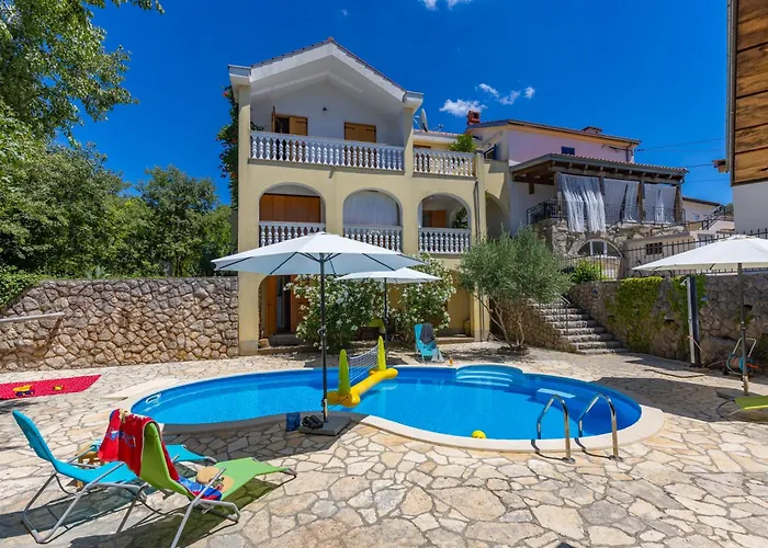 Pool House Franjo - Happy